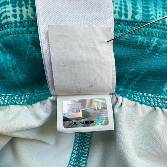 NORTH FACE | NWOT WOMEN’S ECHO LAKE HALTER DRESS | SIZE: MEDIUM - Picture 8 of 9